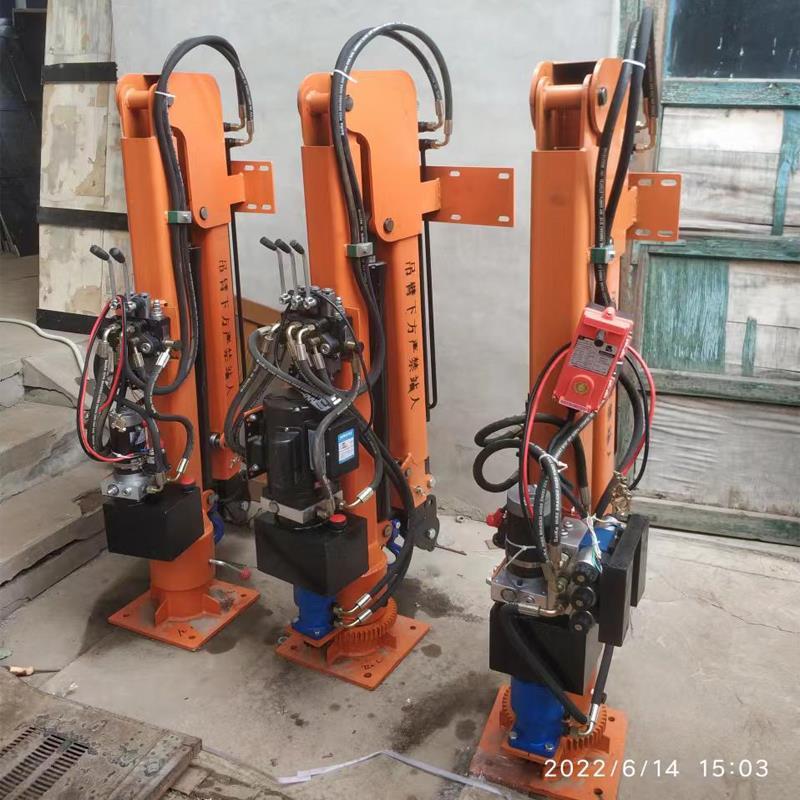 九原区重汽蓝牌随车吊 3.2吨 国六动力强 液压驱动 农用自卸起重机